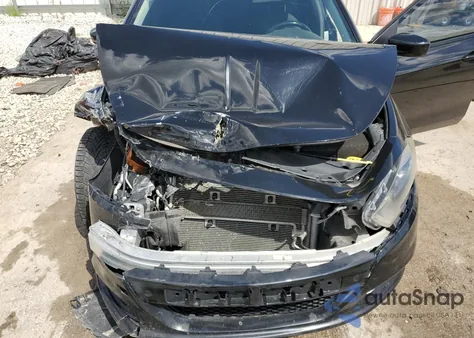 2013 Dodge Dart Sxt z USA, uszkodzony, nr VIN 1C3CDFBA4DD333492